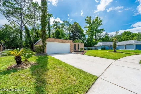 8618 Boxberry Lane Jacksonville FL 32244