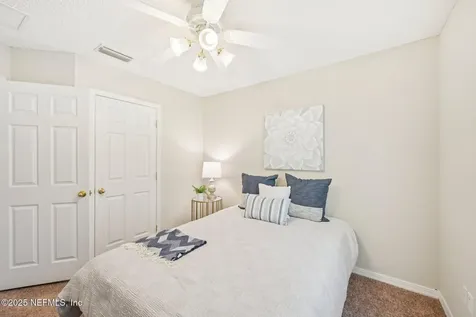 7713 Lookout Point Drive Jacksonville FL 32210