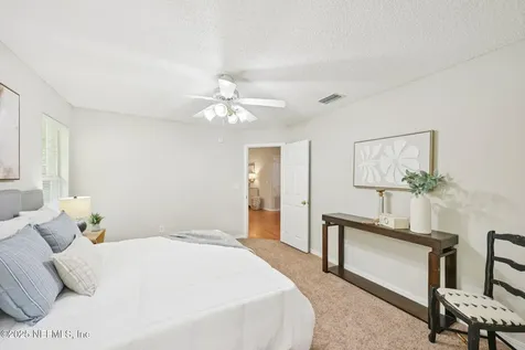 7713 Lookout Point Drive Jacksonville FL 32210