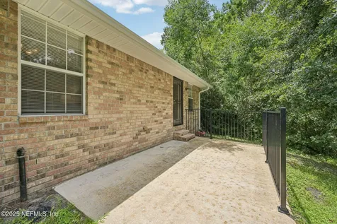 7713 Lookout Point Drive Jacksonville FL 32210