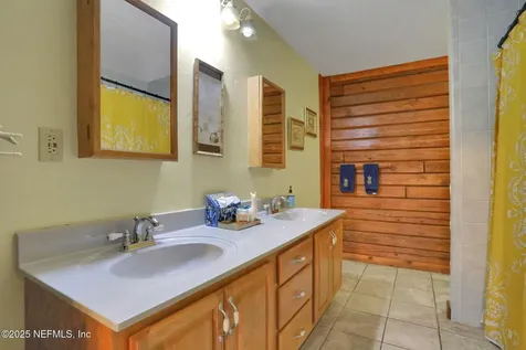 432 Branscomb Road Green Cove Springs FL 32043