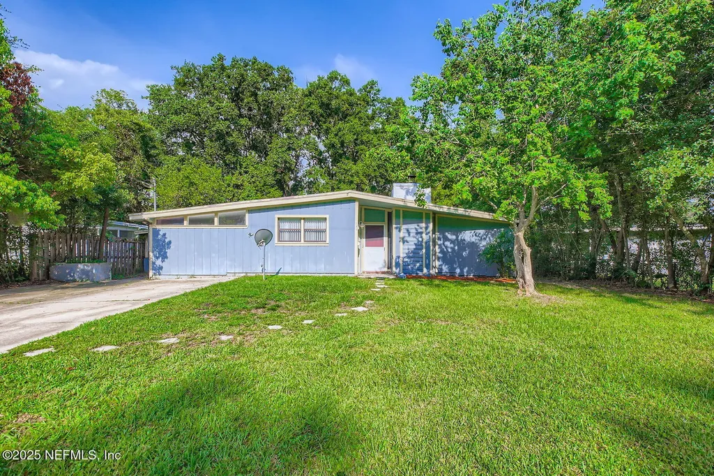 794 La Marche Drive Jacksonville FL 32205