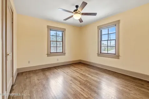 1745 Belmonte Avenue Jacksonville FL 32207