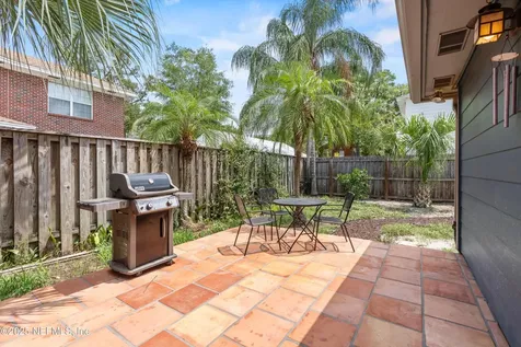 1745 Belmonte Avenue Jacksonville FL 32207