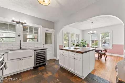 2874 Selma Street Jacksonville FL 32205