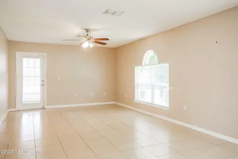 4303 Woodley Creek Road Jacksonville FL 32218