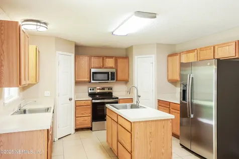 4303 Woodley Creek Road Jacksonville FL 32218