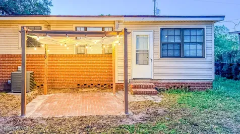 6014 Woodside Drive Jacksonville FL 32210