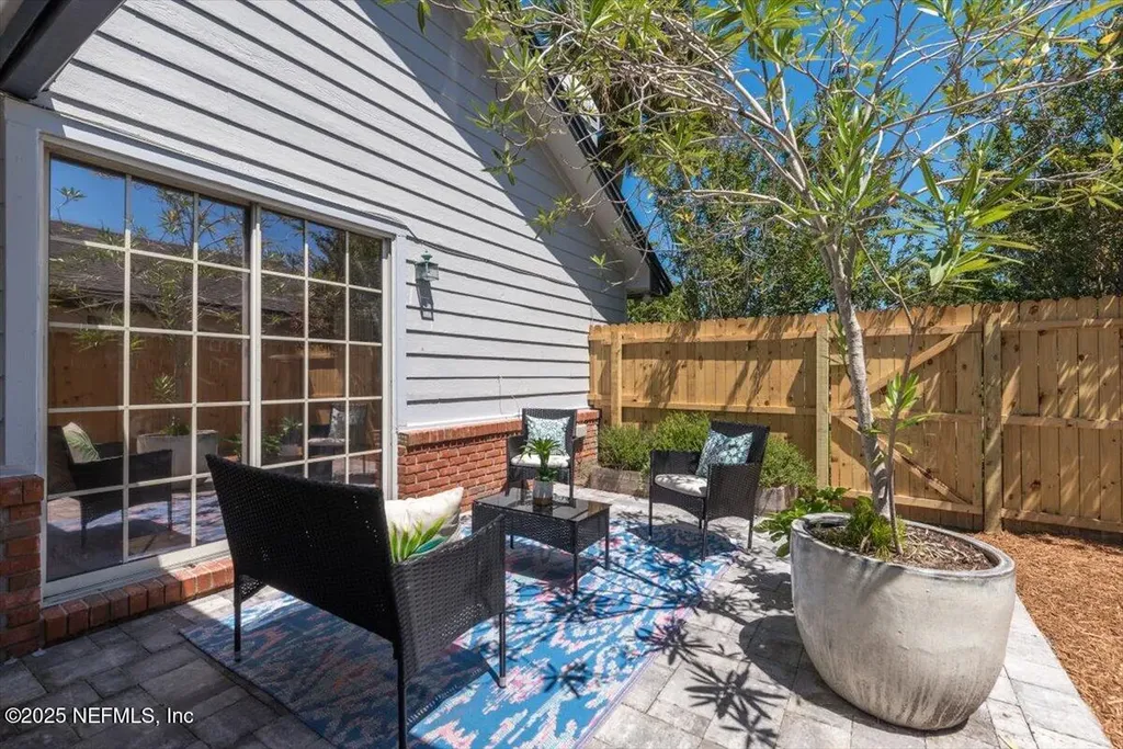 1193 Linkside Court E Atlantic Beach FL 32233