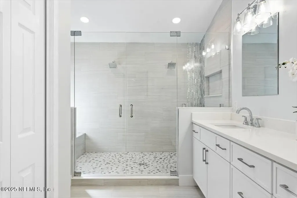 1193 Linkside Court E Atlantic Beach FL 32233