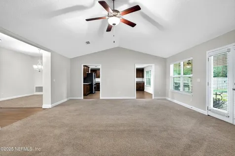 9559 Garden Street Jacksonville FL 32219