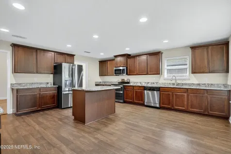 9559 Garden Street Jacksonville FL 32219