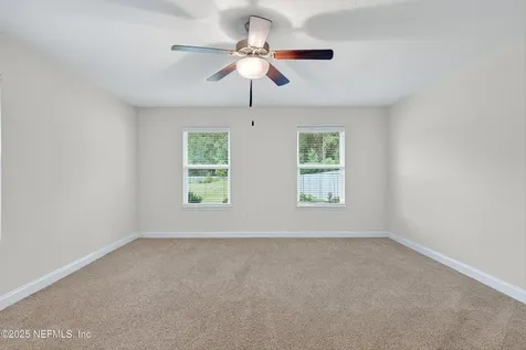 9559 Garden Street Jacksonville FL 32219
