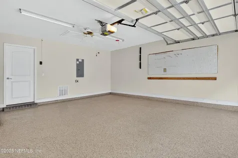 9559 Garden Street Jacksonville FL 32219