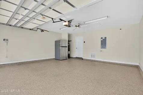 9559 Garden Street Jacksonville FL 32219