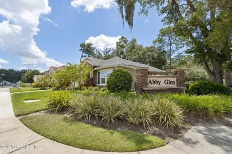 9502 Abby Glen Circle Jacksonville FL 32257