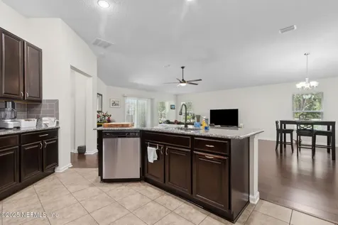 9502 Abby Glen Circle Jacksonville FL 32257
