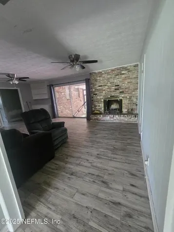 1006 Parkridge Circle W Jacksonville FL 32211