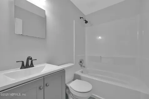 2480 Drake Avenue Jacksonville FL 32218