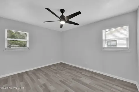 2480 Drake Avenue Jacksonville FL 32218