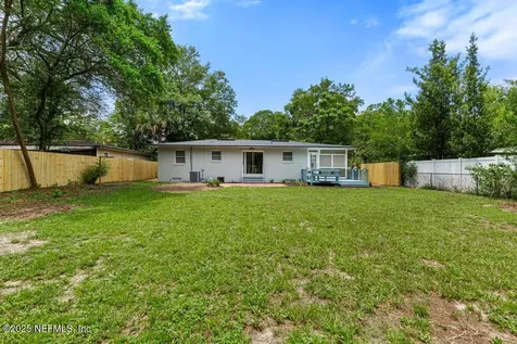 2057 Gamewell Road Jacksonville FL 32211