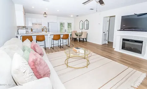 829 E Shuey Avenue Macclenny FL 32063