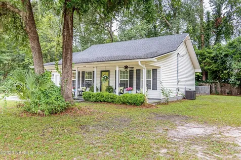829 E Shuey Avenue Macclenny FL 32063