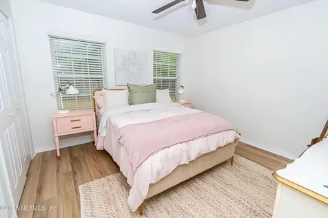 829 E Shuey Avenue Macclenny FL 32063