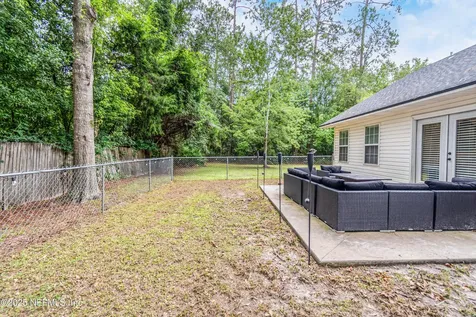 829 E Shuey Avenue Macclenny FL 32063