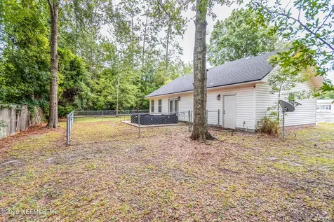 829 E Shuey Avenue Macclenny FL 32063