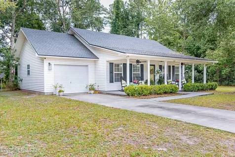 829 E Shuey Avenue Macclenny FL 32063