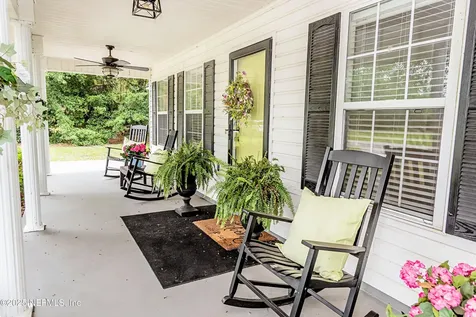 829 E Shuey Avenue Macclenny FL 32063