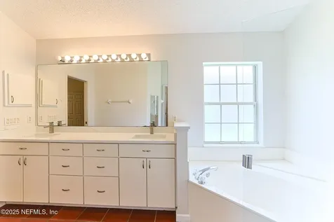 1561 Stonebriar Road Green Cove Springs FL 32043