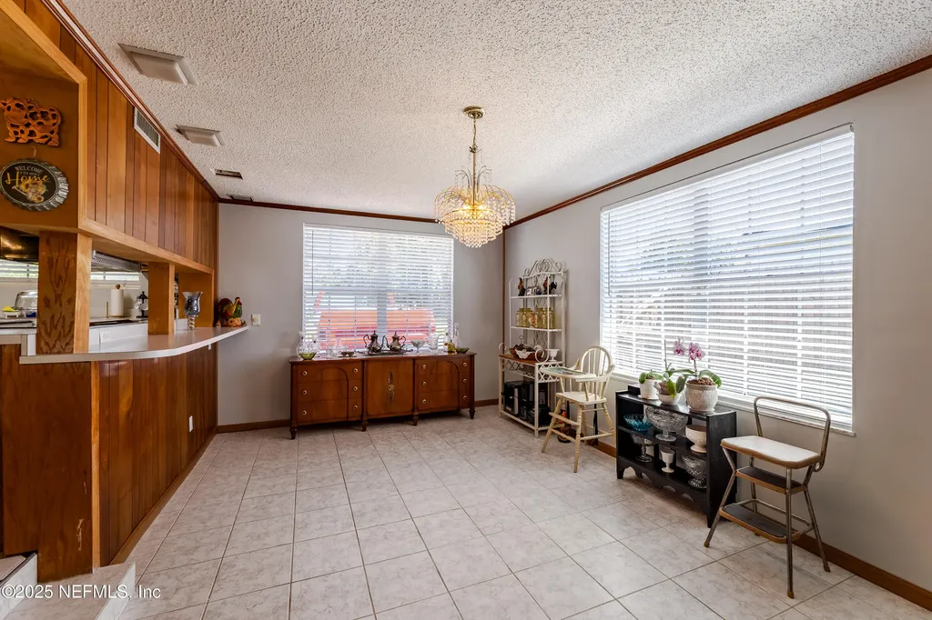 6542 Ovington Road S Jacksonville FL 32216