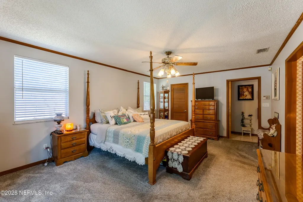 6542 Ovington Road S Jacksonville FL 32216