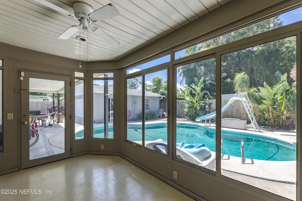 6542 Ovington Road S Jacksonville FL 32216