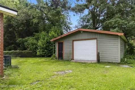 4638 Kingsbury Street Jacksonville FL 32205