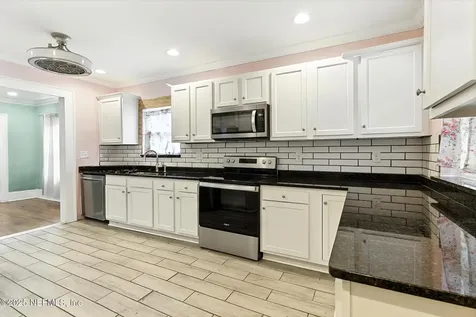 4638 Kingsbury Street Jacksonville FL 32205