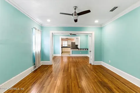 4638 Kingsbury Street Jacksonville FL 32205