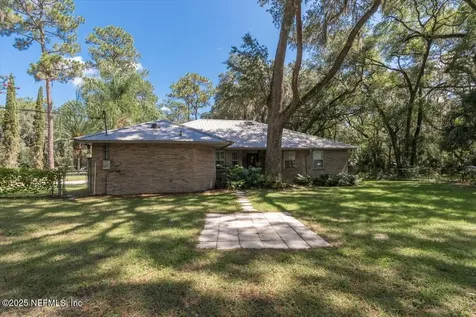 101 Roberts Court Palatka FL 32177