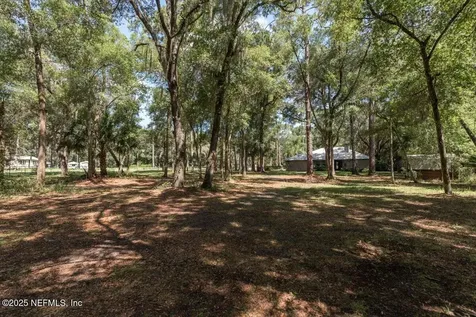 101 Roberts Court Palatka FL 32177