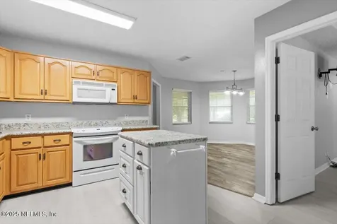 101 Roberts Court Palatka FL 32177