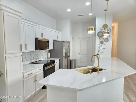 250 Sterling Hill Drive Jacksonville FL 32225