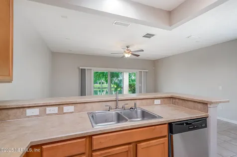 5966 Pavilion Drive Jacksonville FL 32258