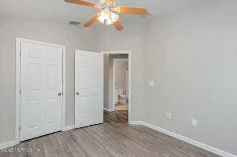 5966 Pavilion Drive Jacksonville FL 32258