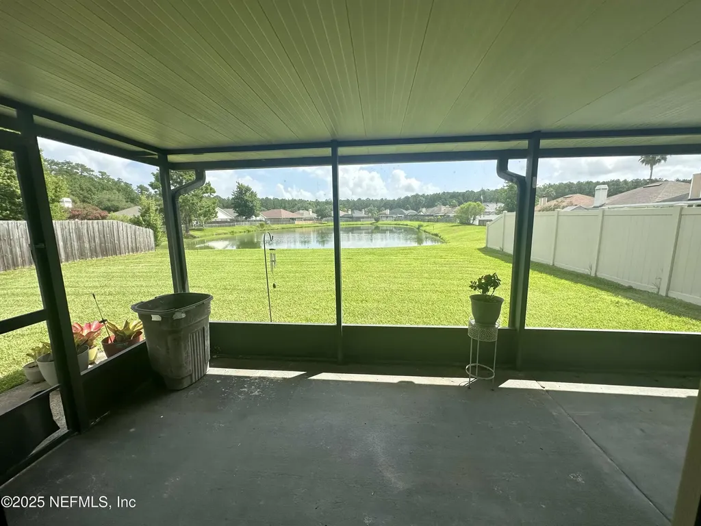 1715 Saw Lake Drive Middleburg FL 32068