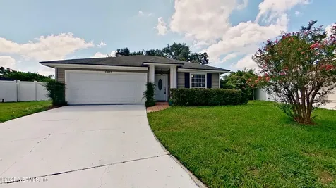 4525 Shaky Leaf Lane N Jacksonville FL 32224