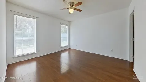 4525 Shaky Leaf Lane N Jacksonville FL 32224