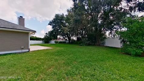 4525 Shaky Leaf Lane N Jacksonville FL 32224