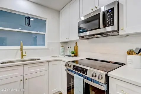 2033 Knotty Pine Court Jacksonville FL 32246